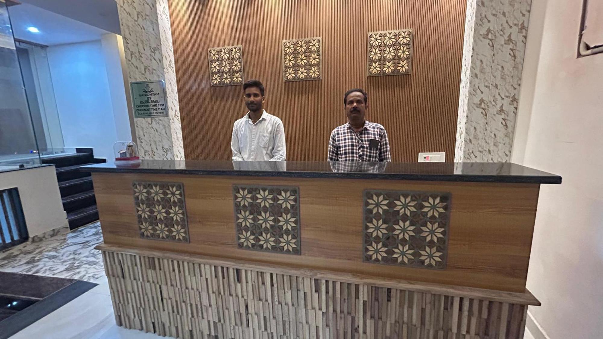 Sanidhyam By Hotel Sahu Near Kashi Vishwanath Temple Gate - Varanasi, Varanasi